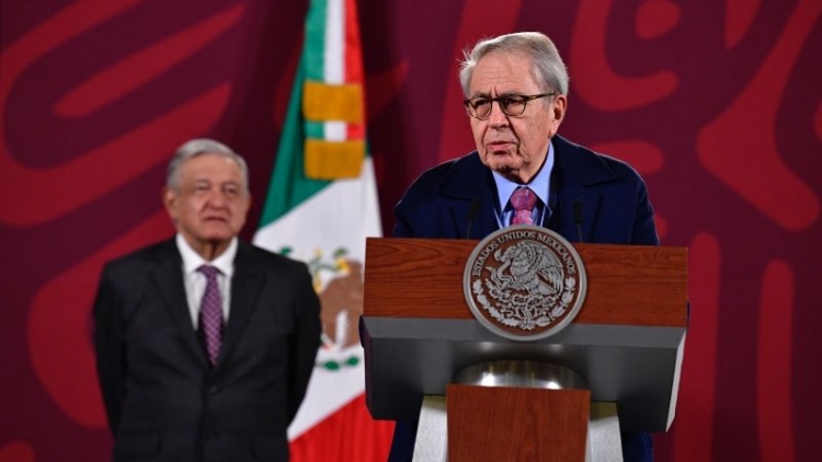 El secretario de Salud presume que para 2023 se lograr&aacute; la &ldquo;transformaci&oacute;n del sistema de salud&rdquo;