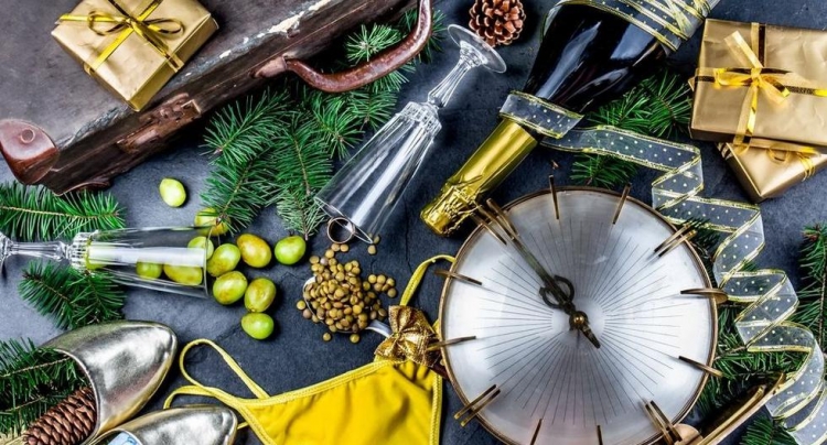 &iexcl;Feliz a&ntilde;o nuevo! Los rituales para atraer dinero, amor y salud este 2022